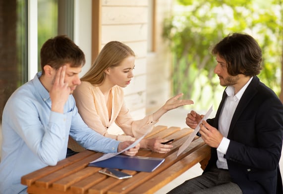 millennial-family-disappointed-at-bad-rental-terms-2022-12-16-09-15-39-utc