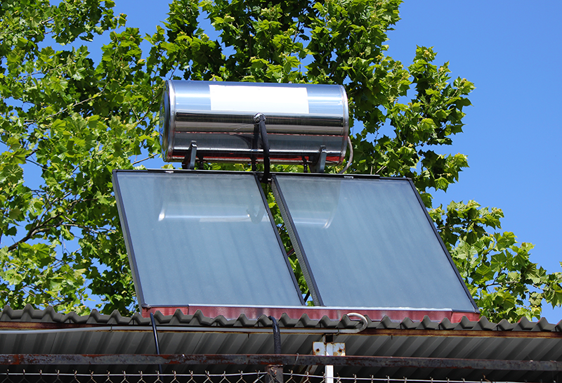 Thermosiphon Solar Collector on Metal Roof