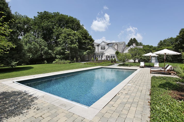 5 Reasons Why a Solar Powered Pool Heater is Worth It